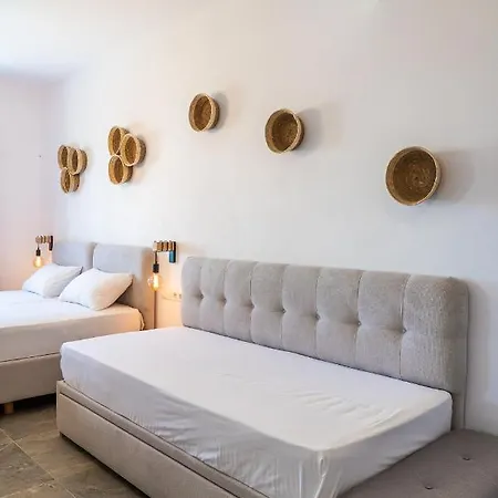 Eleftheria Studios * Antiparos